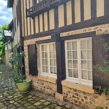 La Parenthese Saint Jean Charming In The Heart Of * הונפלר